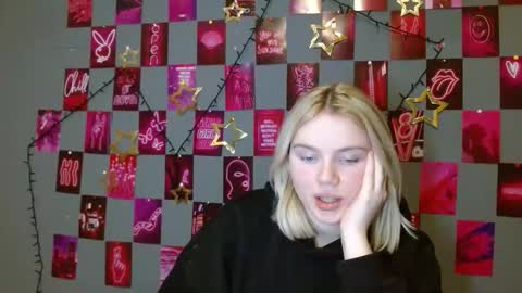 Leyla online show from December 20, 8:10 am