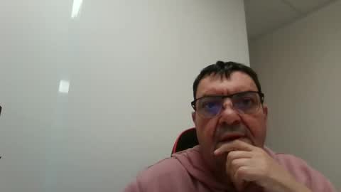 leyo1305 online show from December 19, 2:23 pm