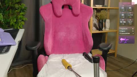 Its me  online show from February 9, 3:43 am