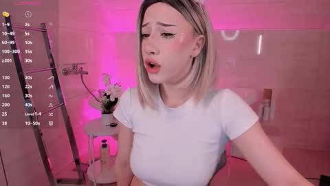 Lisa online show from November 5, 3:08 am