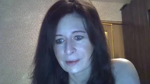 lia_ang online show from March 22, 5:17 pm