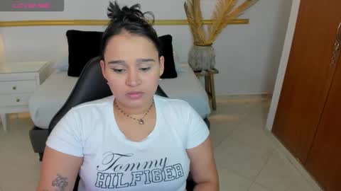 Lia  online show from January 8, 2:17 am