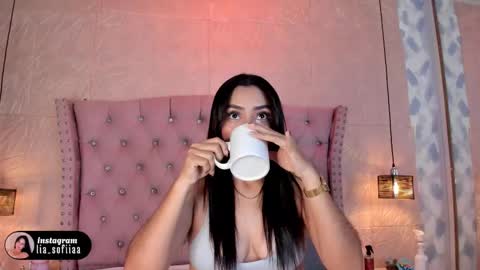 lia_sofiia online show from February 2, 8:43 am