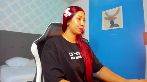 lia_violetta online show from December 15, 7:32 pm