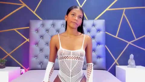 Snapshot of liaa_taylor1 chatting on September 9, 7:25 pm Lia online show from September 9, 7:25 pm