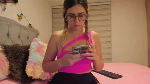 Lia  online show from January 24, 3:32 am