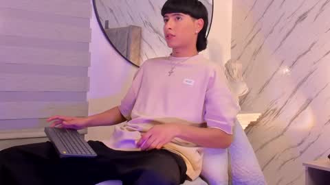 Liam online show from January 25, 4:56 am