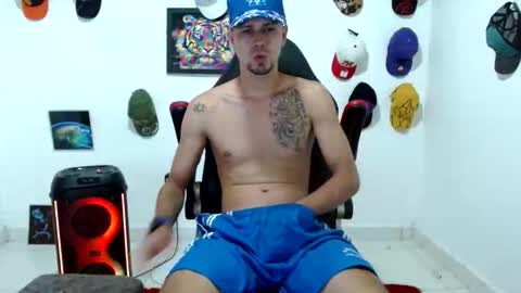 Andres online show from May 29, 10:52 pm
