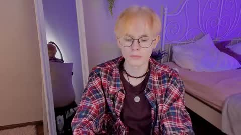 LIAM online show from April 1, 5:30 am