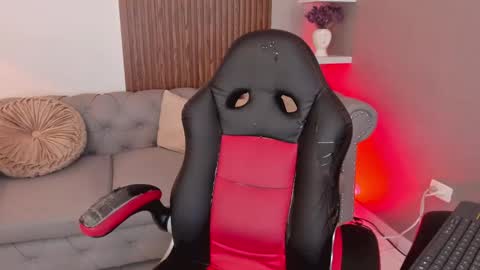 Liam Collins online show from March 10, 2:26 pm