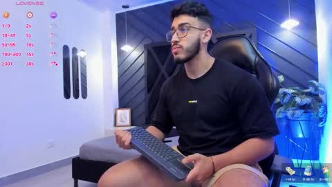 LIAM KLEIN online show from September 30, 11:32 am