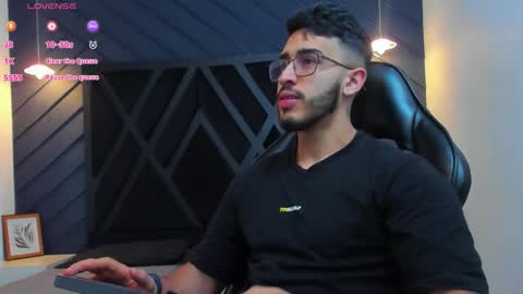 LIAM KLEIN online show from October 17, 11:36 am