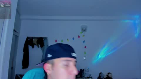 liam online show from January 14, 3:01 am