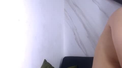 liam_york online show from February 2, 3:37 am