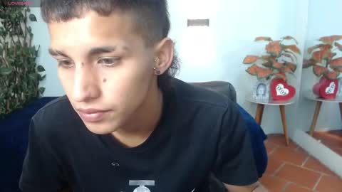 Snapshot of liamblack16 chatting on October 12, 1:37 pm LiamBlack16 online show from October 12, 1:37 pm
