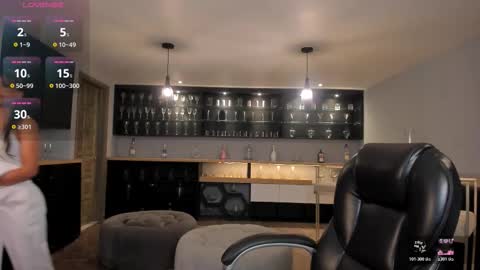 Liam online show from December 4, 4:12 am