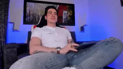 liamwyatt_ online show from June 28, 3:24 am