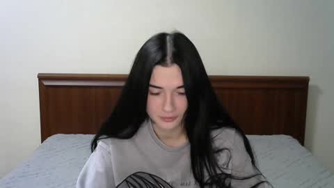 Snapshot of liana_diva chatting on February 23, 7:49 pm liana_diva online show from February 23, 7:49 pm