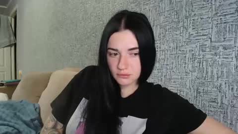 liana_diva online show from March 15, 5:49 pm