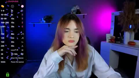 Little Liana  online show from September 12, 7:05 pm