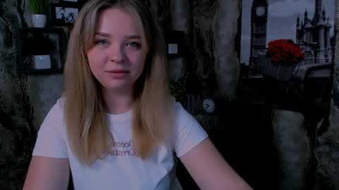 Liara online show from May 26, 7:58 am