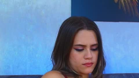 liaross online show from February 19, 3:06 am