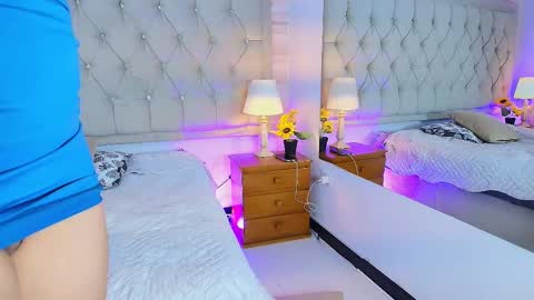 Lia  online show from January 10, 9:53 pm