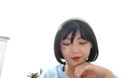 Molly online show from May 7, 4:46 pm