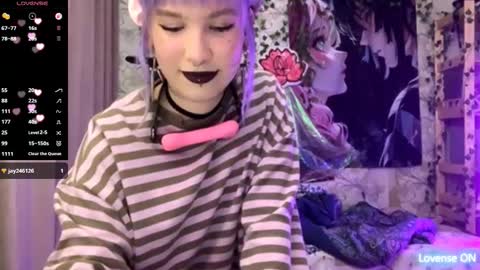 Snapshot of libbynading chatting on September 19, 7:39 pm Lola online show from September 19, 7:39 pm