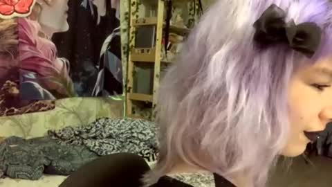 Snapshot of libbynading chatting on September 14, 9:49 pm Lola online show from September 14, 9:49 pm