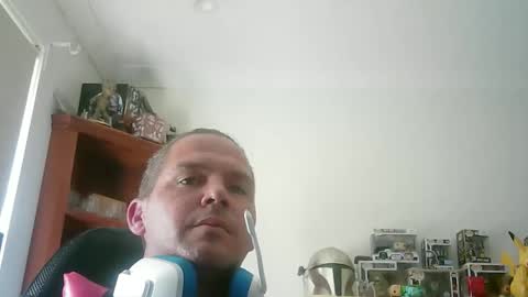 lickitwell29 online show from March 1, 4:50 am