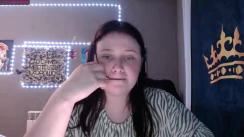 light_lunaa online show from May 5, 2:01 pm