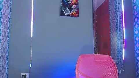 Daniel online show from March 27, 11:39 pm