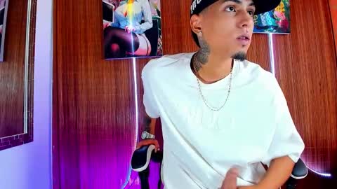 Daniel online show from February 18, 6:52 pm