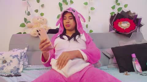 liiliith_1 online show from May 28, 5:49 am