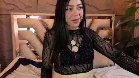 liisa_thompson_ online show from July 5, 6:09 am