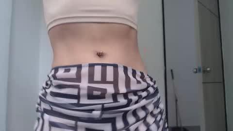 liiz5 online show from December 1, 6:06 pm