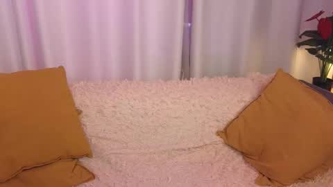 Snapshot of lika_haris chatting on October 8, 10:54 am Lika online show from October 8, 10:54 am