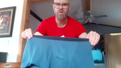 St pierre online show from March 29, 2:51 pm