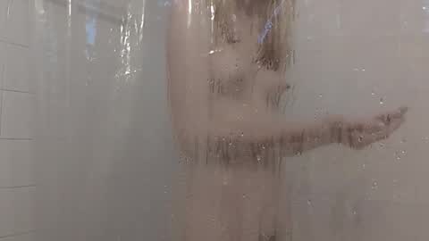 lil gemmie online show from October 22, 5:58 pm