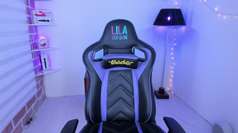 Lila Jordan online show from July 25, 6:17 pm