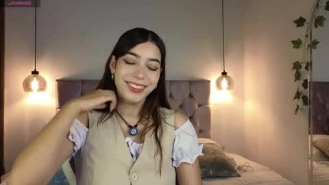 Snapshot of lila_min chatting on September 29, 1:54 pm lila_min online show from September 29, 1:54 pm