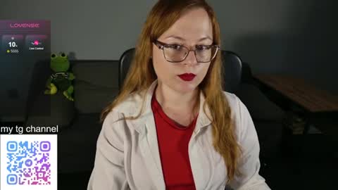 lila_pitt online show from July 25, 8:01 am