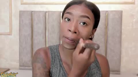 lila bailey  online show from November 20, 7:55 pm