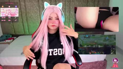 Lila online show from October 25, 2:39 pm