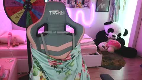 lilbina online show from February 21, 4:15 am