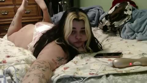 candy online show from January 29, 1:27 am