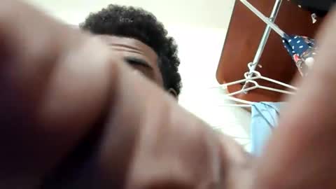 lildbigd33 online show from December 17, 1:56 am