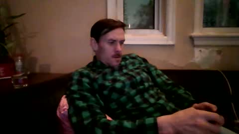 lildeer1980 online show from December 19, 7:15 am