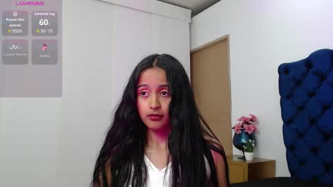 Lili online show from November 1, 3:28 am